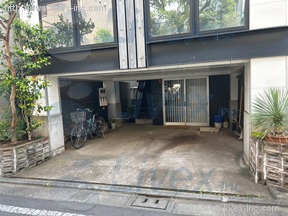 SPACE I・N・T