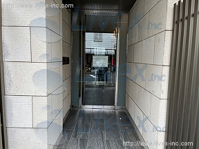 光屋