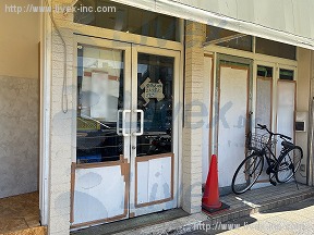 武蔵小山駅前