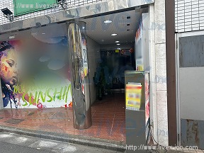 カプセルきぬやホテル