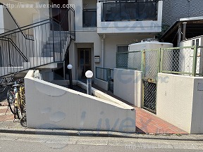 三恵アパートメント