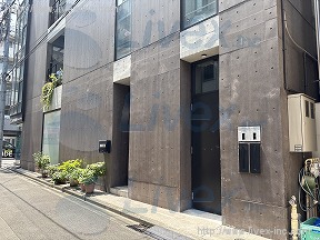 トミタ