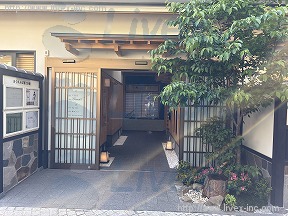 かくれんぼ横丁会館