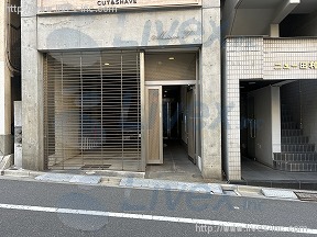 メゾンY