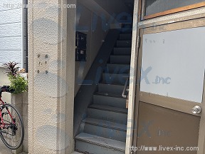 R耀