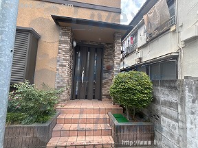 岡田荘