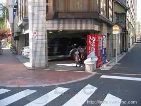 クリエイト
