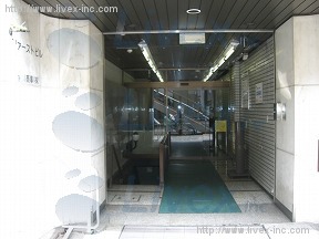 ファースト