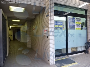 ローズベイ新富町