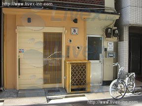 岡本