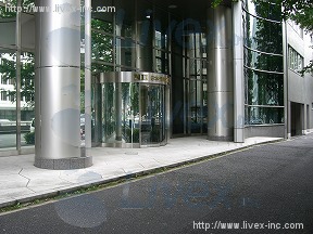 日本情報産業