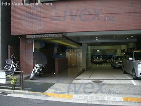 共立財団湯島