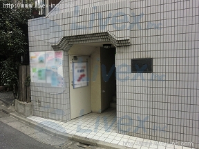 宮坂