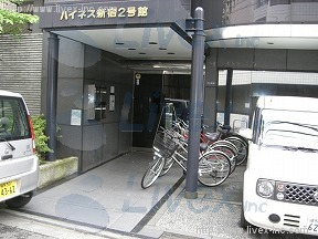 ハイネス新宿2号館