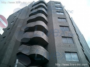 プチモンド上野