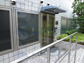 角川書店本社別館