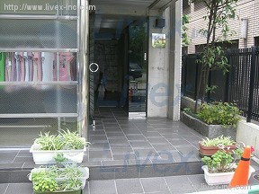 Hatomori 1611