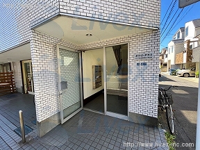 ホワイトテラス