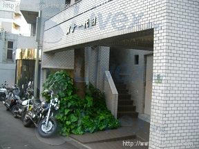 メナー代田