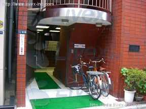 ニシテック