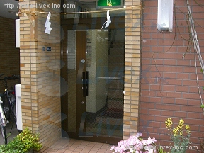 小川