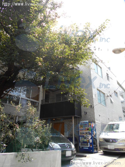 青山製図専門学校2号館