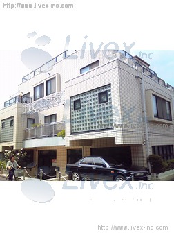 レジデンス坂場