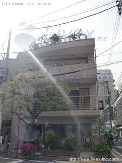 Uビル