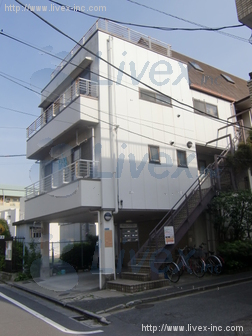外山ヒラッツビル