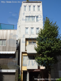 VIA HIROO