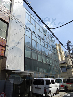 ワールドカラー本社ビル