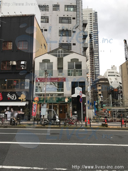 タムタムスクエア