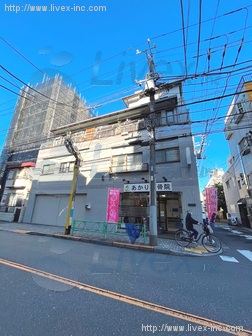 秋山ビル