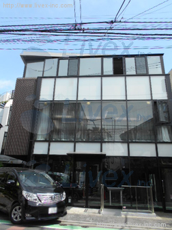 M RESIDENCE