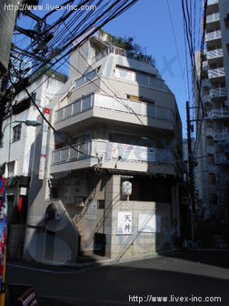 ペンタビル