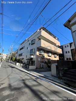 シュプールビル