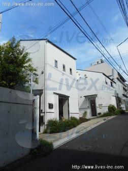 アルバコート表参道
