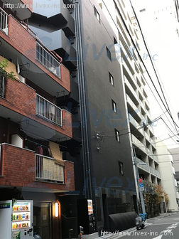 日本橋ROOTSビル