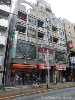 FAMビル