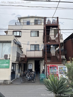 フェリーチェ・トレビル