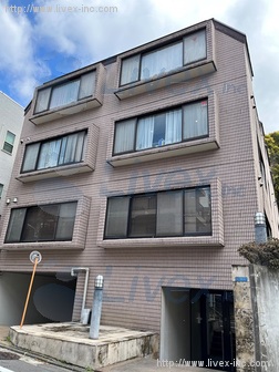 TRINITY COURT(トリニティコート)