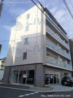 カーサイエナビル