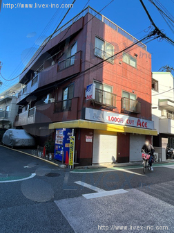 ロイヤル佐藤ビル