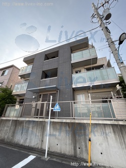 CASA DEL GLICINE