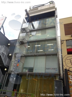 TREVERNOビル