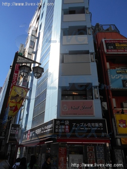 クロサワ駅前ビル