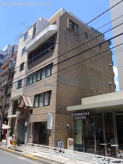 シーダモントビル