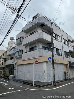 フアミリスタビル