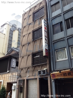 トニービル