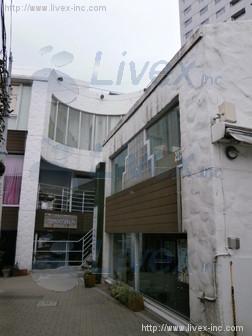 ROOB2ビル
